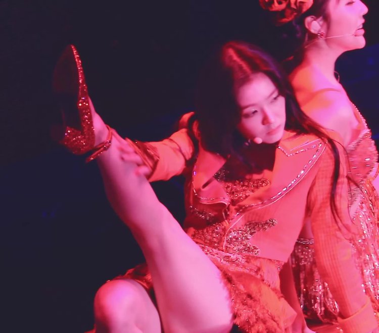 Irene Red Velvet Monster sexy breasts