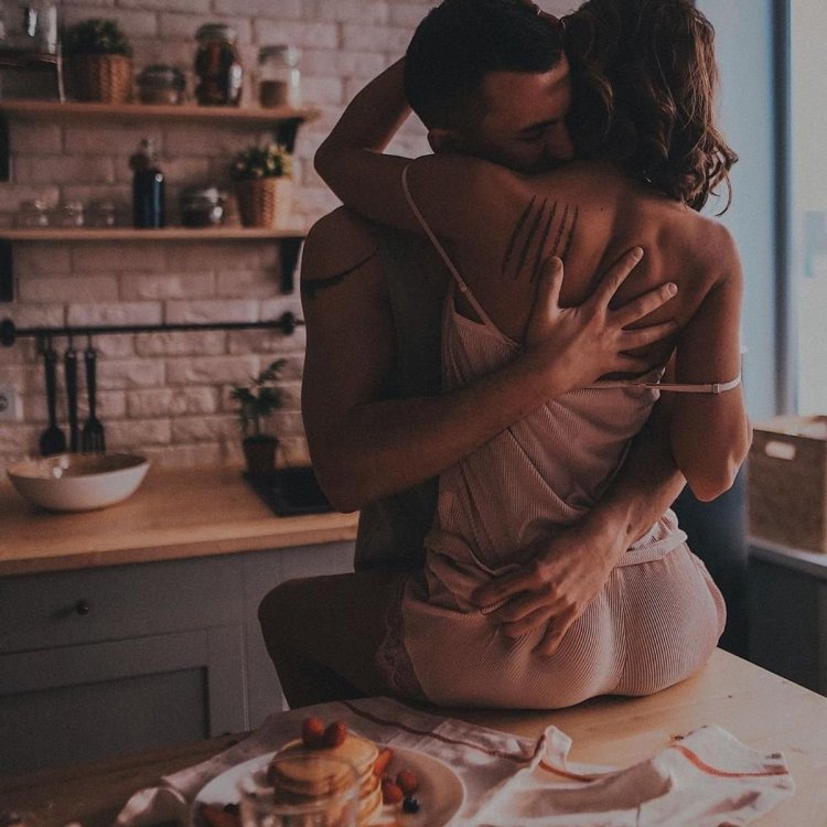 Tender erotic photos