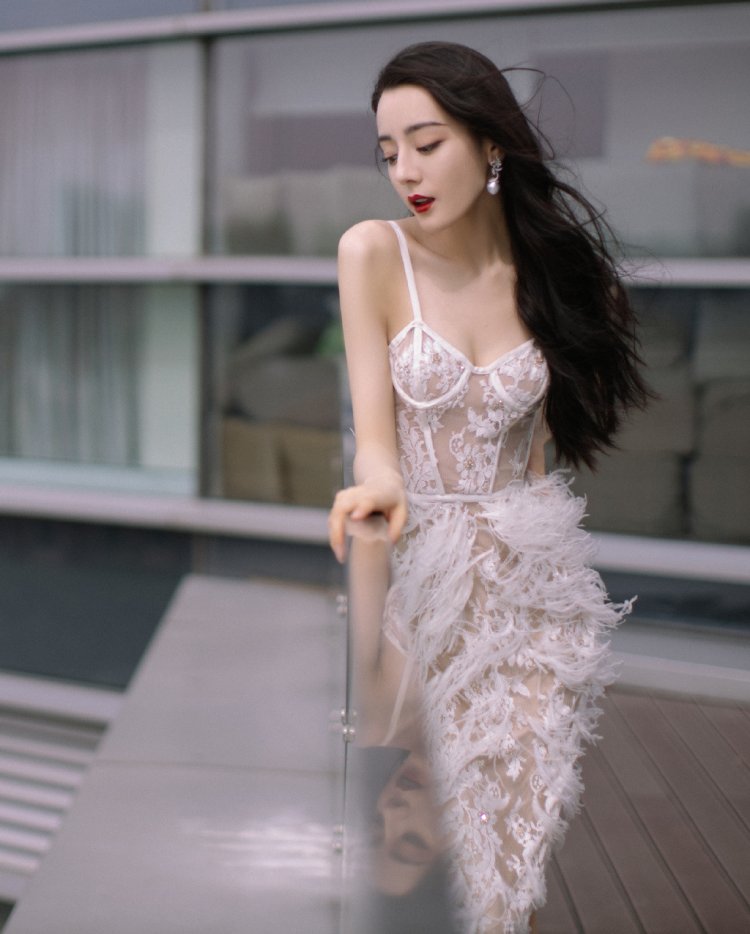 Dilrab Dilmurat in a dress
