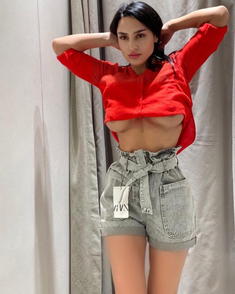 Demidova Helenka Onlifans