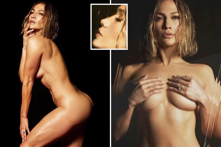 Jennifer Lopez Naked chest