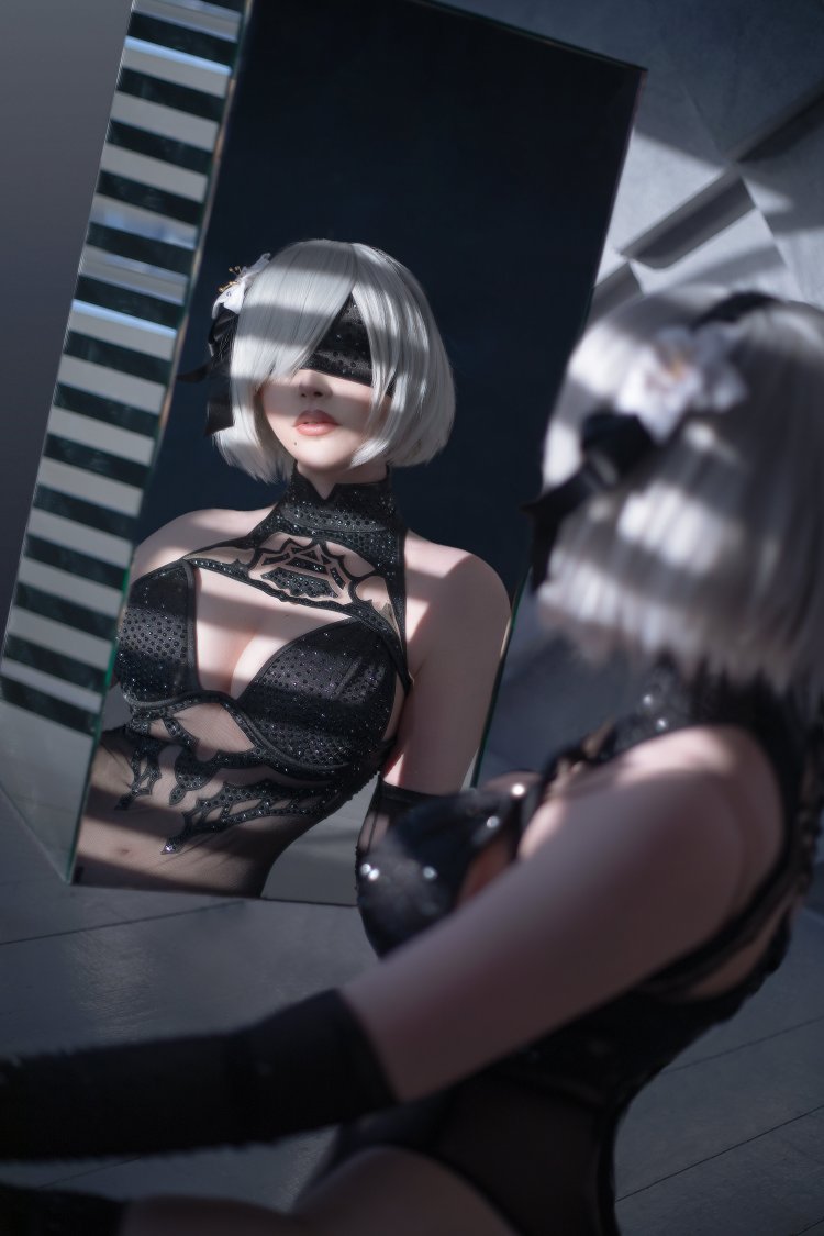 Yorha 2B cosplay
