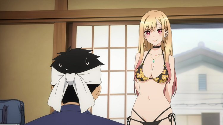Marin Kitagava anime in a bra