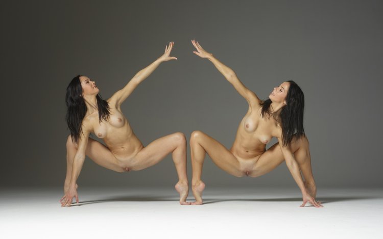 Juliette and Magdalena Osinovsky