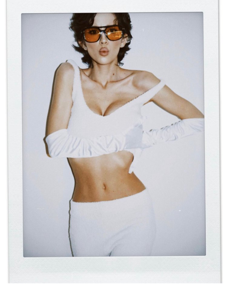 Blackberry Kris (@mugretnug)