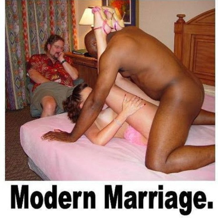 Fetish Cuckold bi Amateurs Husband Helping