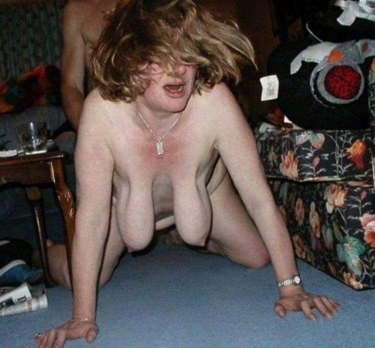 Granny Saggy Empty Tits Doggy without panties