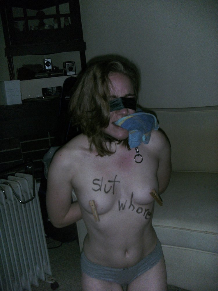 Álbum: Amazing Mix of 205 Amateur Sub Slave Bdsm Pics