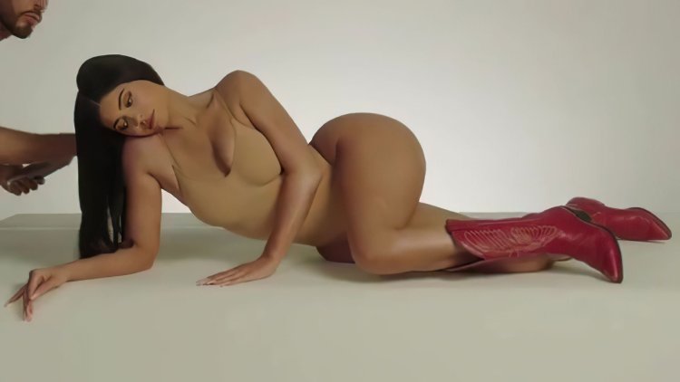 Pornstar Kim Kardashan