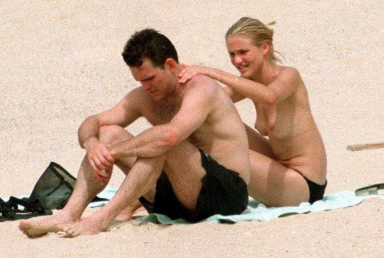 Cameron Diaz Naked in the film 2014