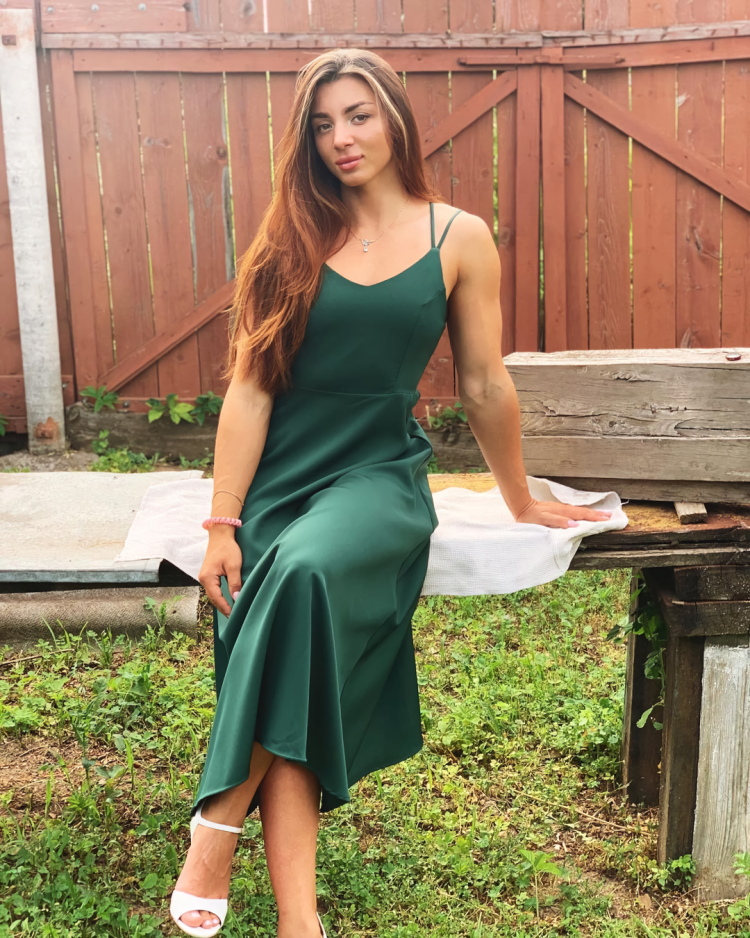 Kate khokhlova (@kate.peach)