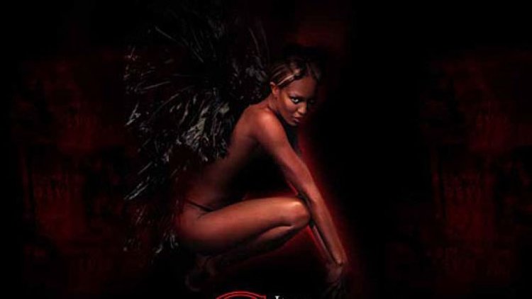 Naomi Campbell in Pirelli