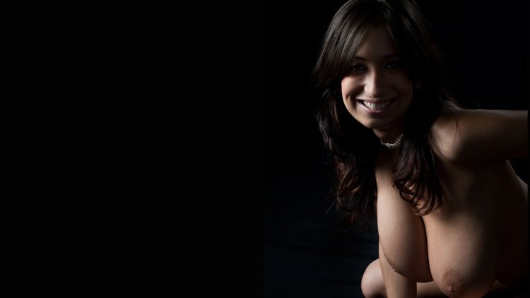 Photos of women with naked breasts