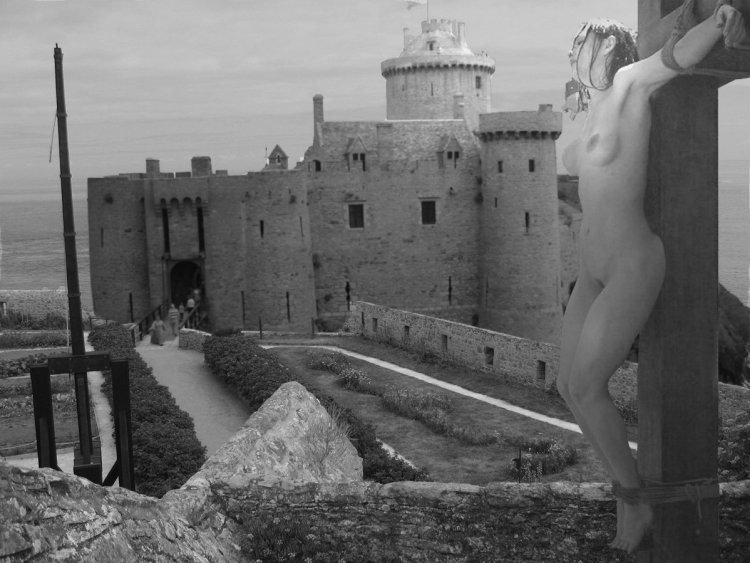 Erotic photo shoot in the castle