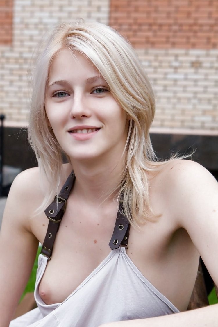 Beautiful breasts of downsbluz