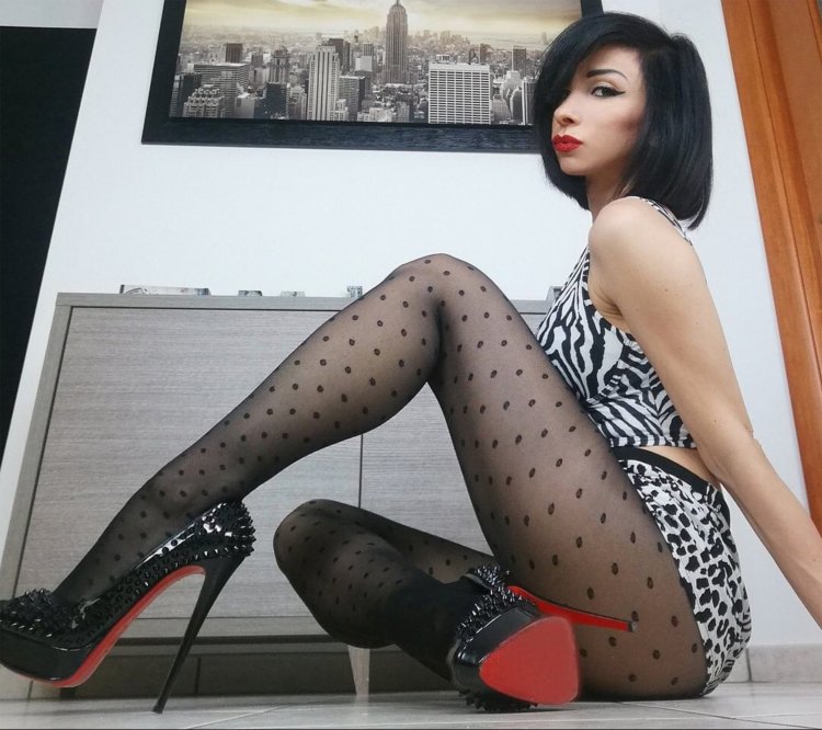 Plum Onlifans LEDY Alessandra Bartis