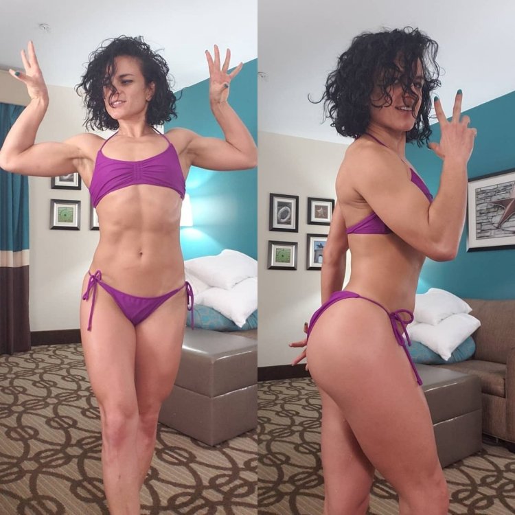 Thunder Rosa Leaking