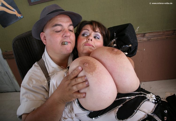 Milena Welba & Man Tits