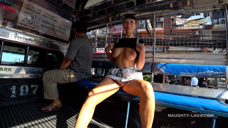 Los Angeles XXX Return to the phone