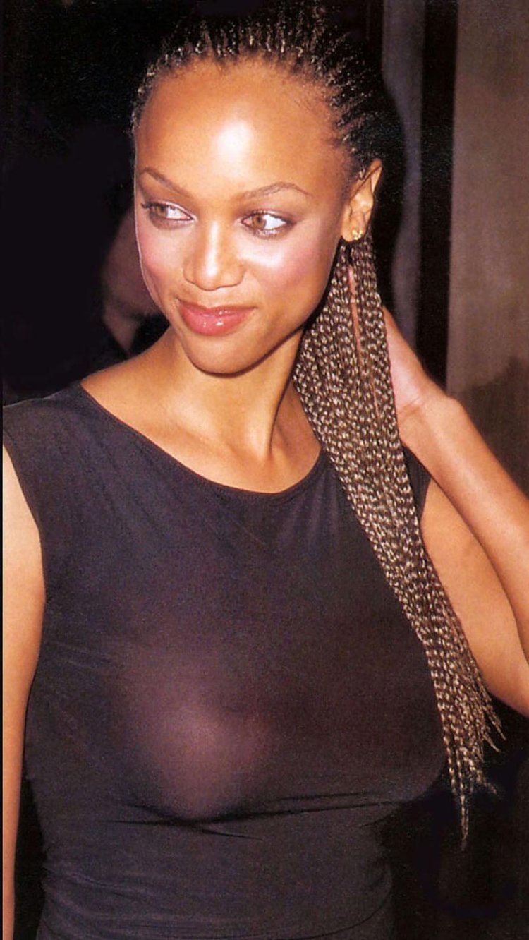 Tyra Banks unsuccessful photos