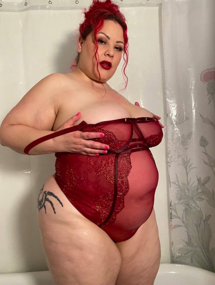 April Flores BBW Model in Sexy Shoot for Bizarre