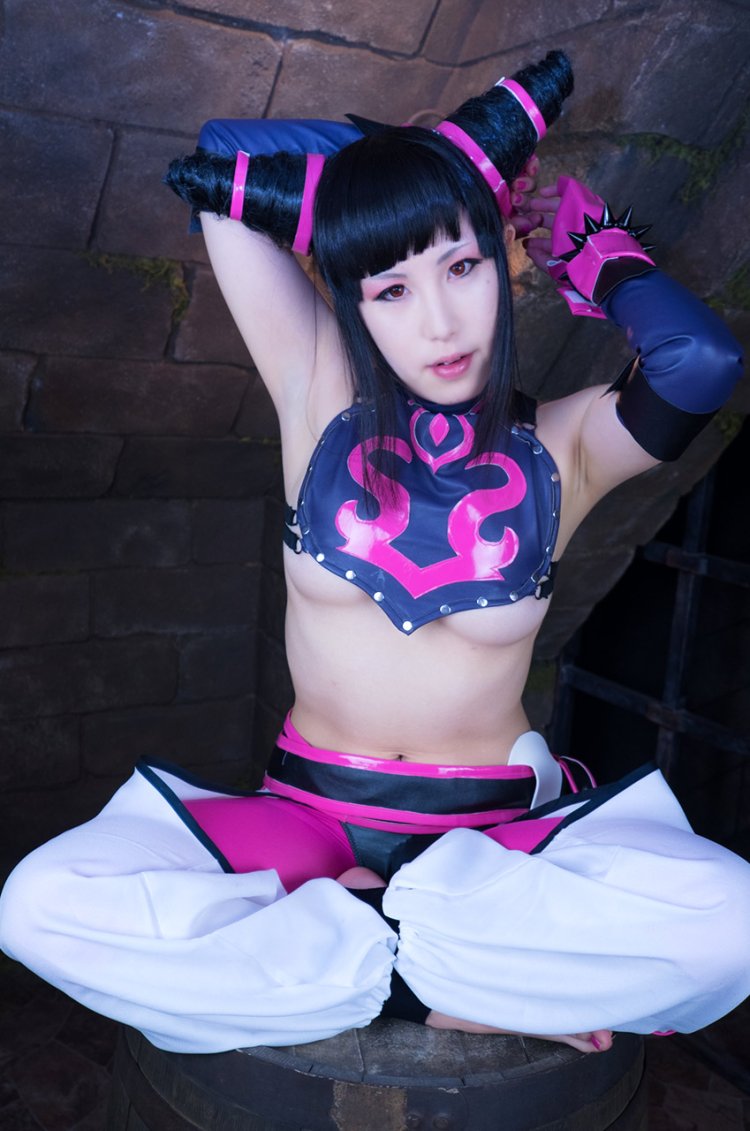 Juri Han Cosplay Sayla