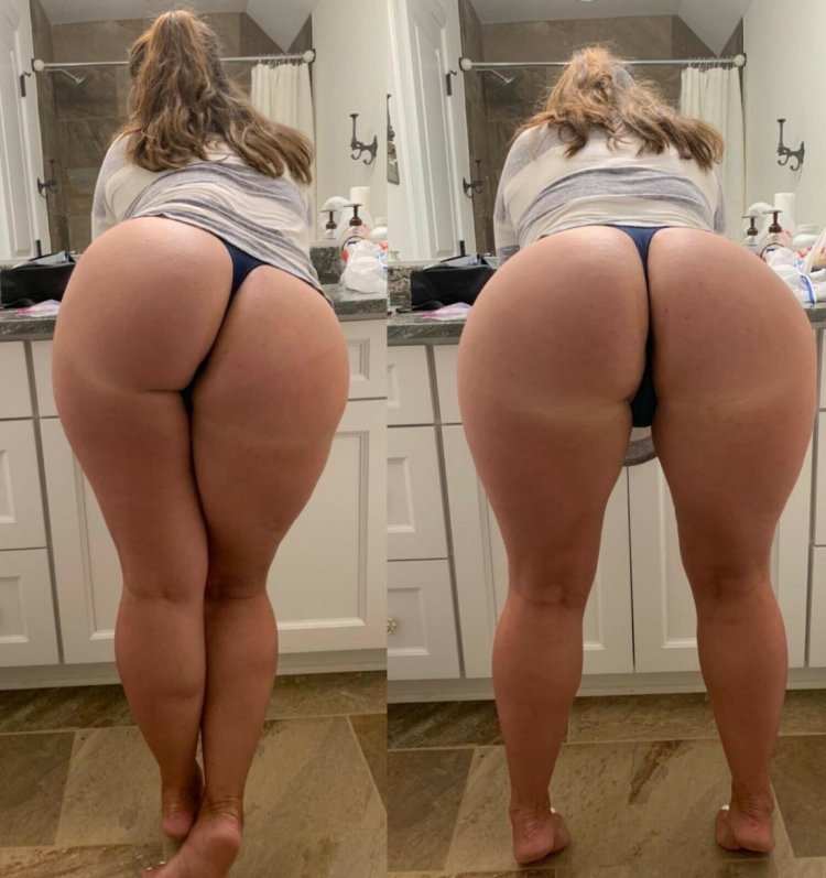 Obvior Naked Pawg