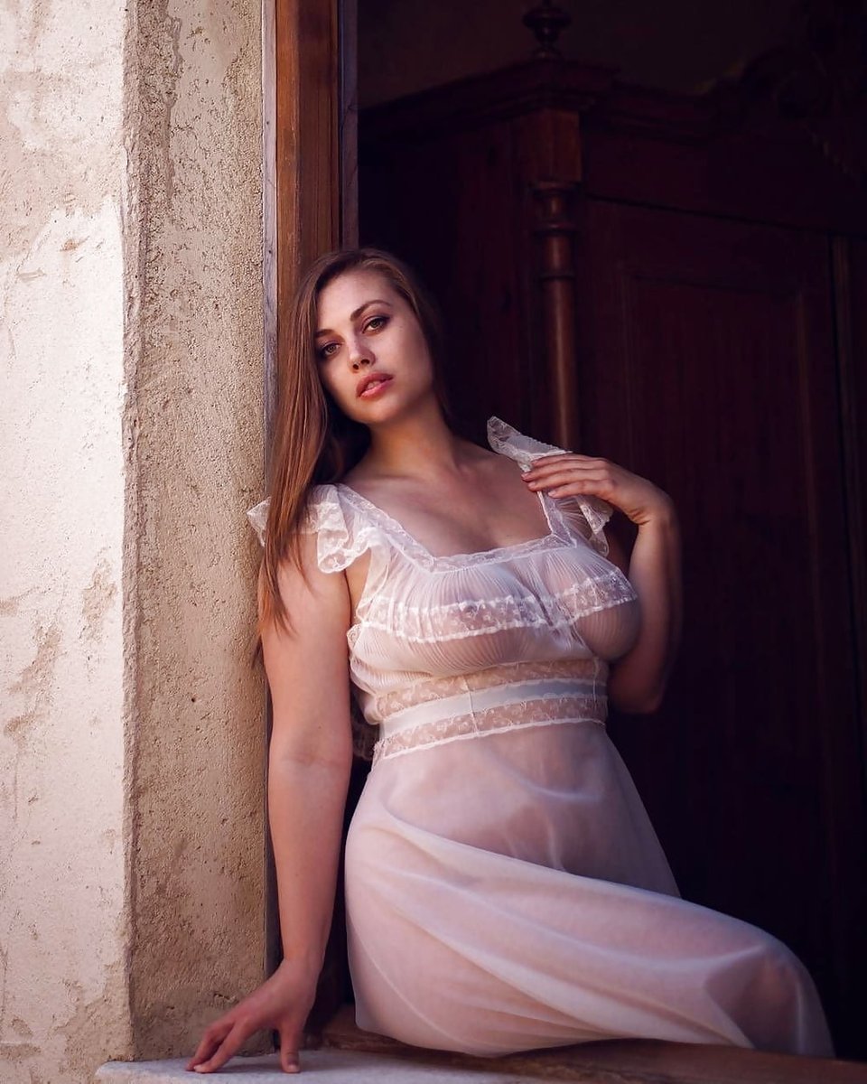 Stefania King Model Plus Saiz