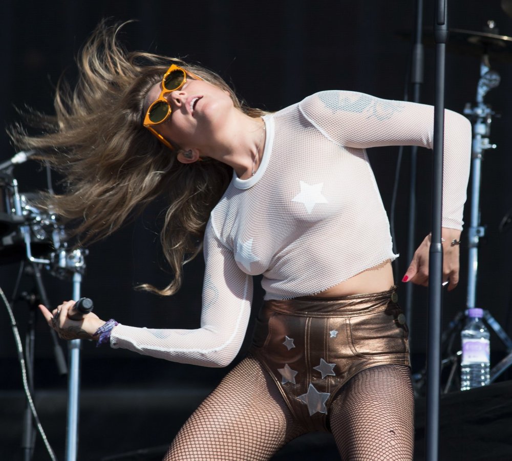 Tove LO SCALL