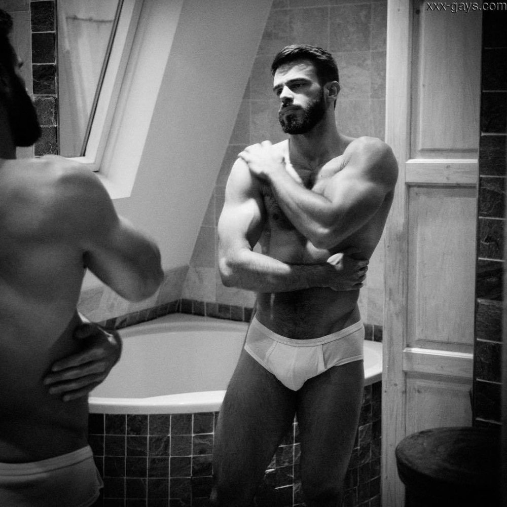 Killian Belliard with a naked beard