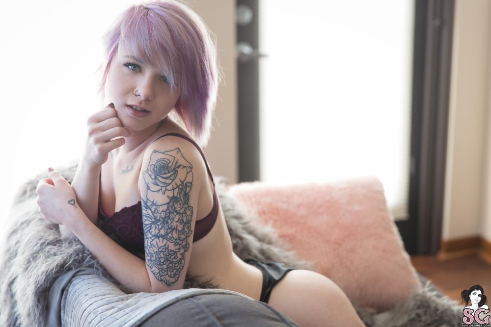 Suicidegirls Lava