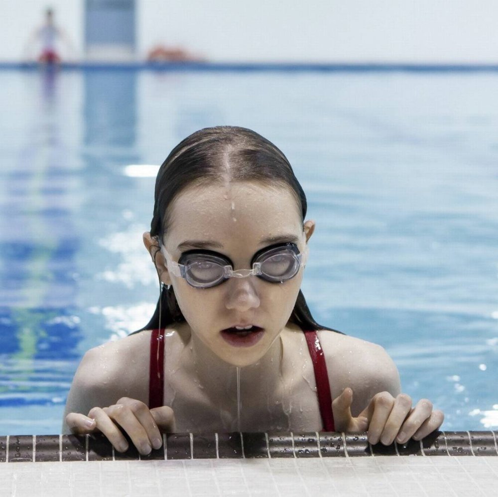 Julia Lescova is hot