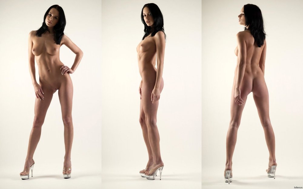 Anna Ioannova Model Ero