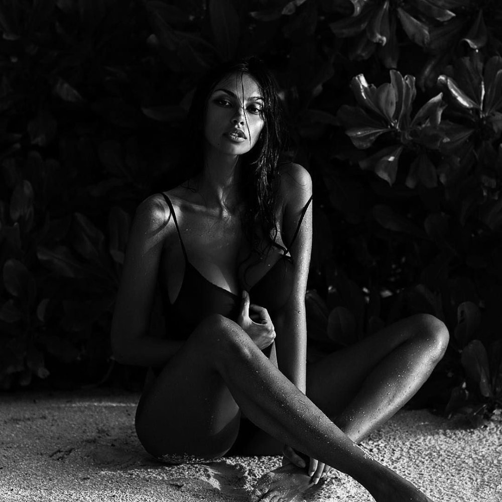 Madalina Diana generation of black white