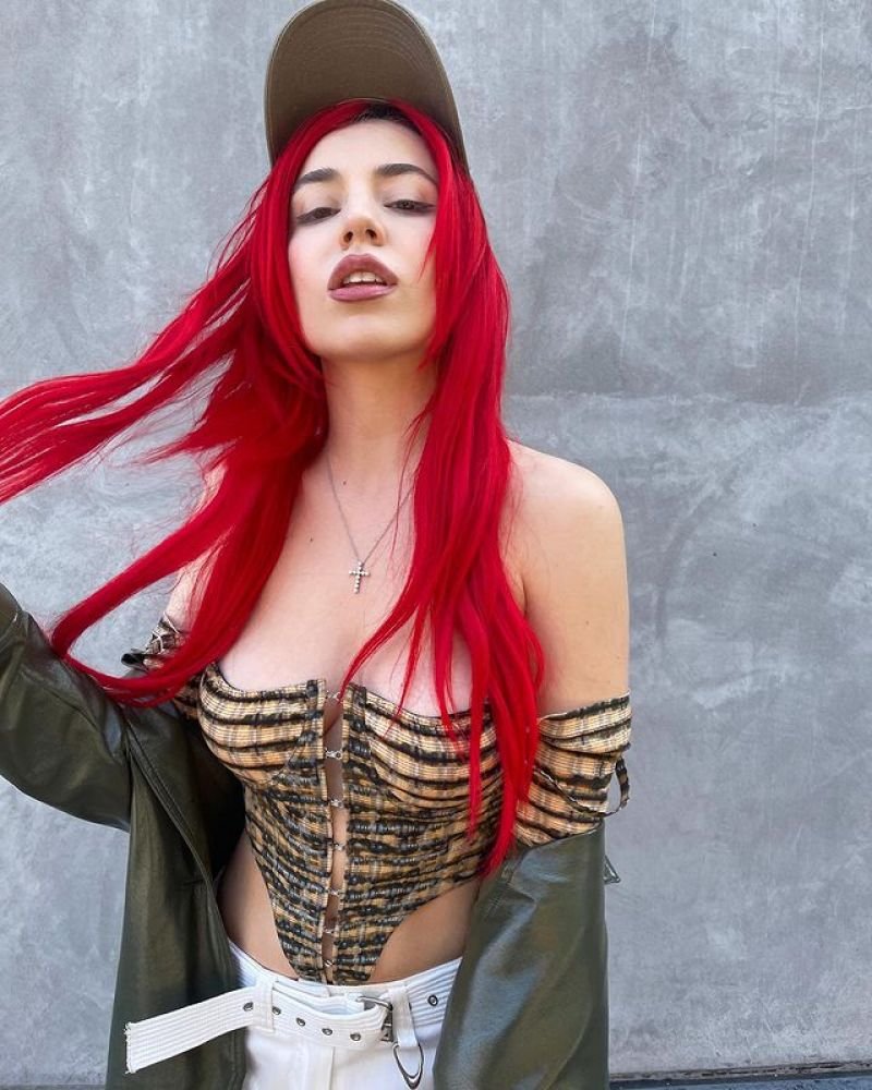 Ava max hot photos