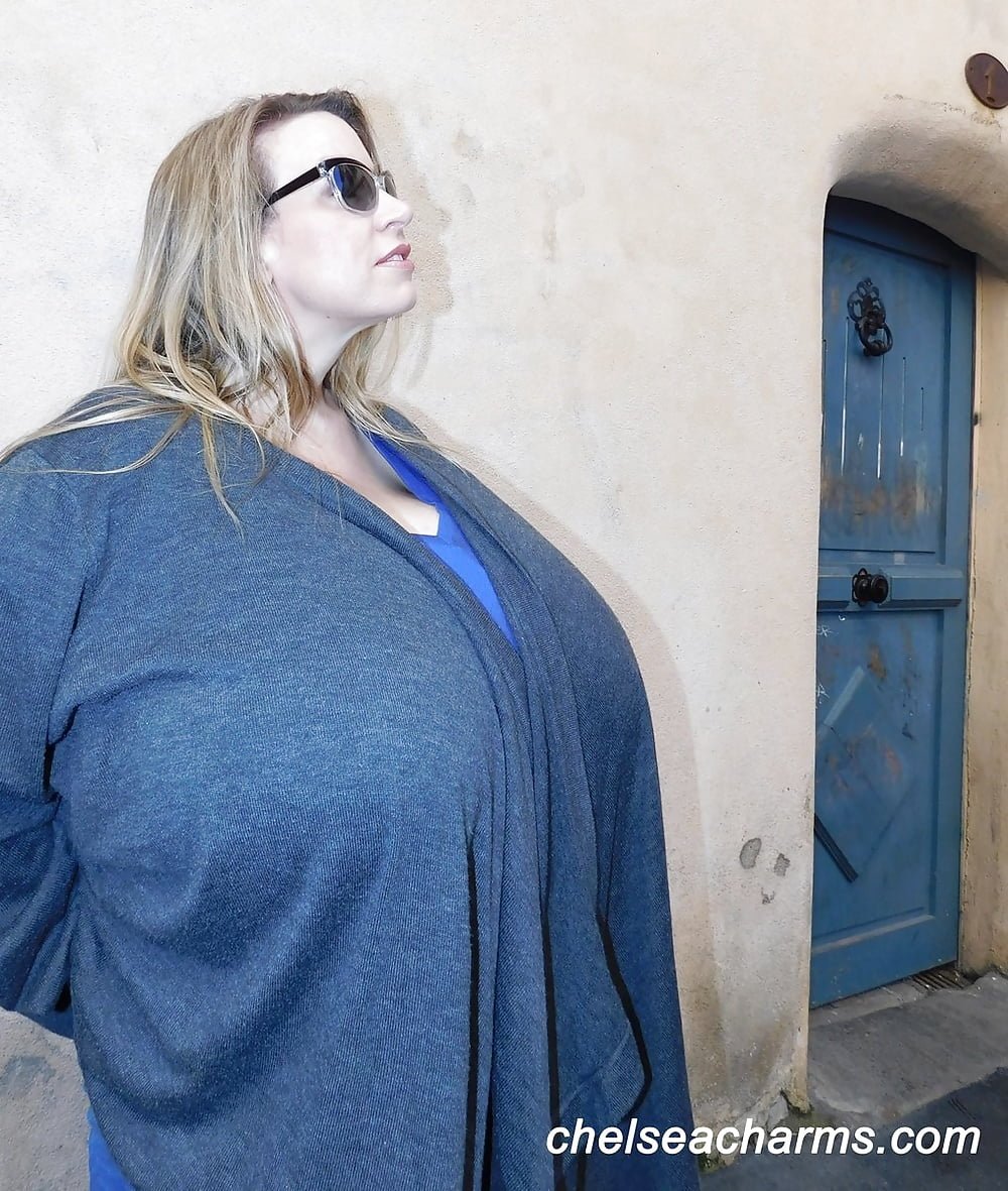 Chelsea Charms and Mira Hills