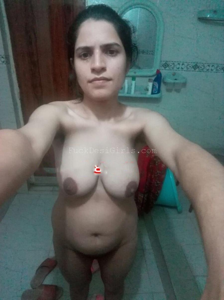 Uzbek girls selfie nude