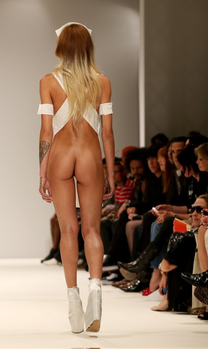 Karolina Kurkova Pop