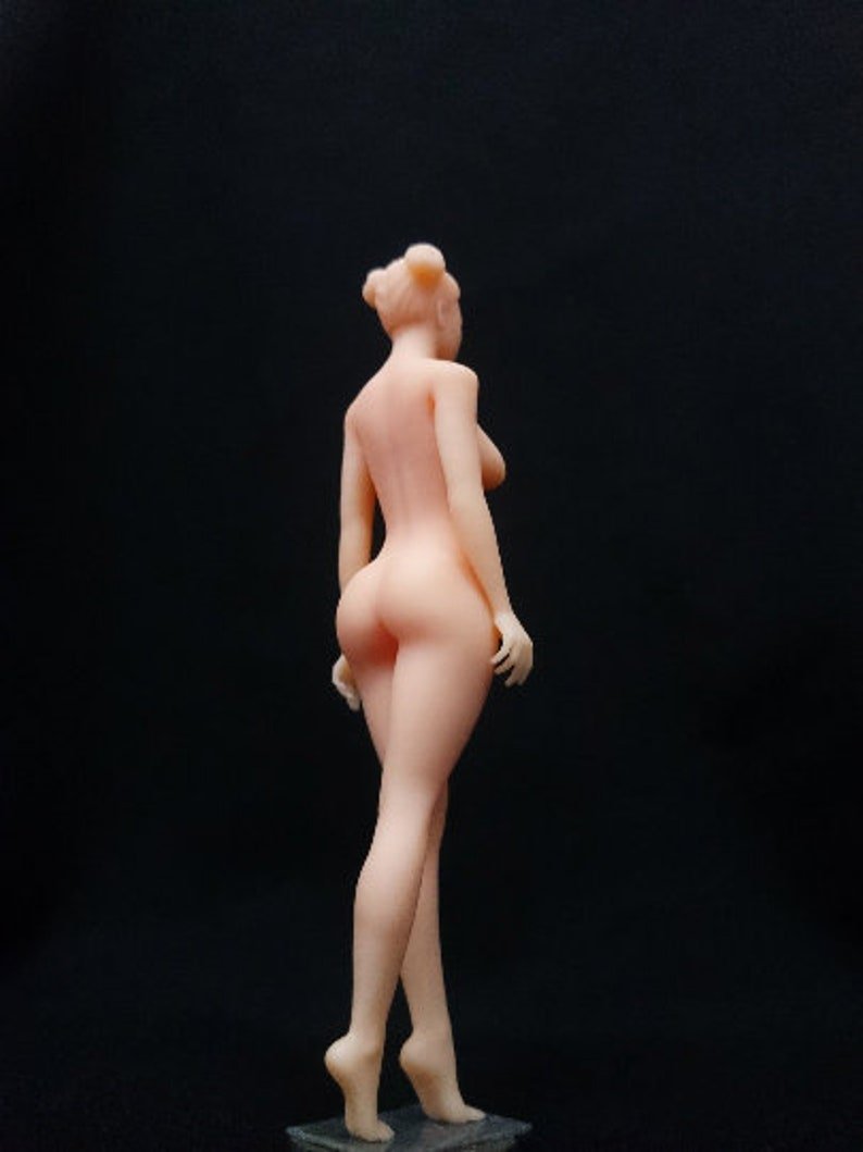 Naked women with a non -standard figure
