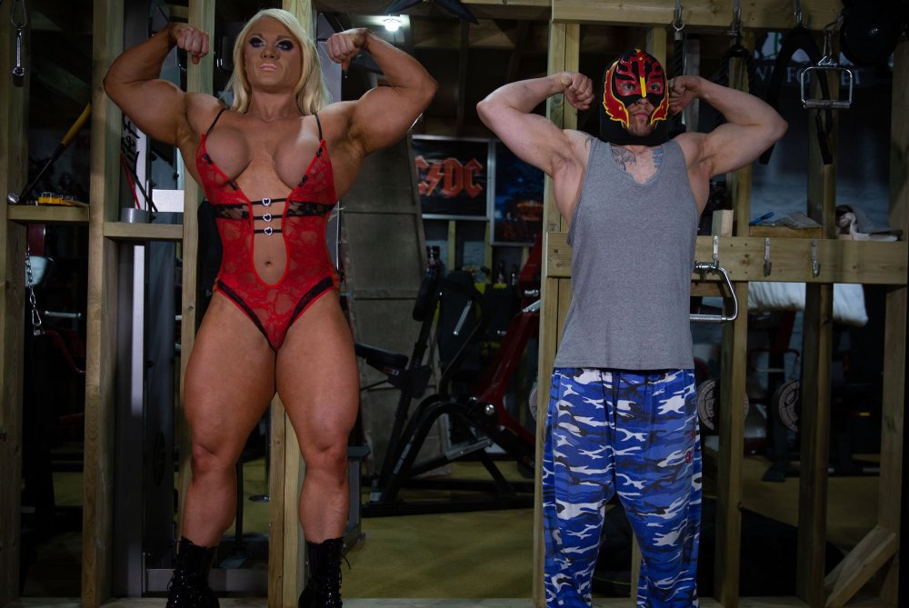 Bodybuilder Lisa Cross Naked