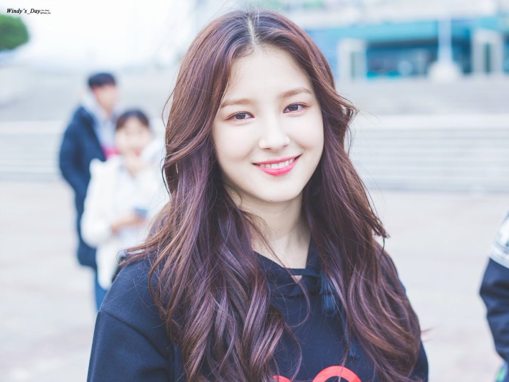 Nancy Momoland Photoshoot