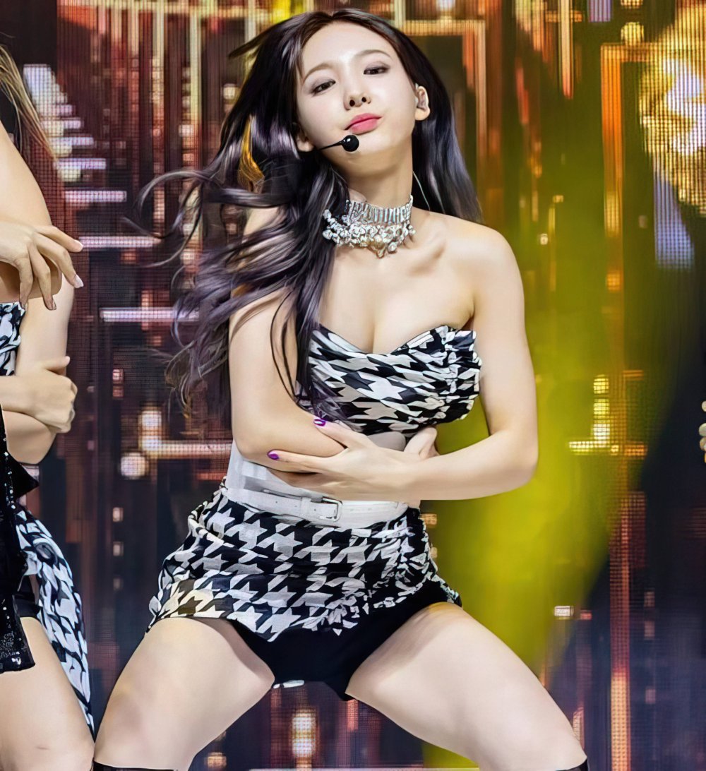 Tzuyu Twice hot striptease