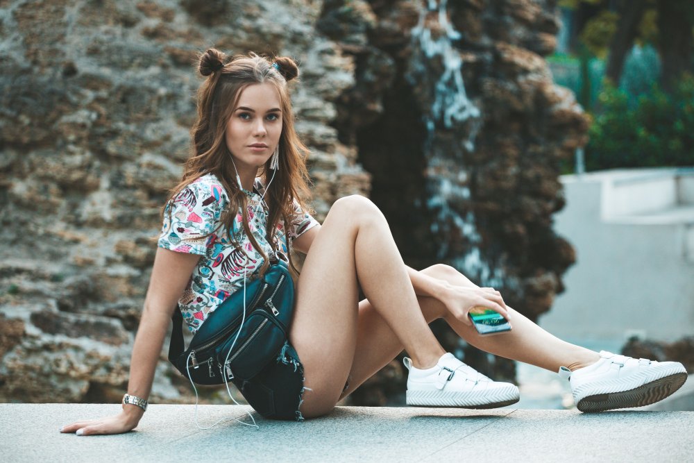 Anna Khilkevich Toples