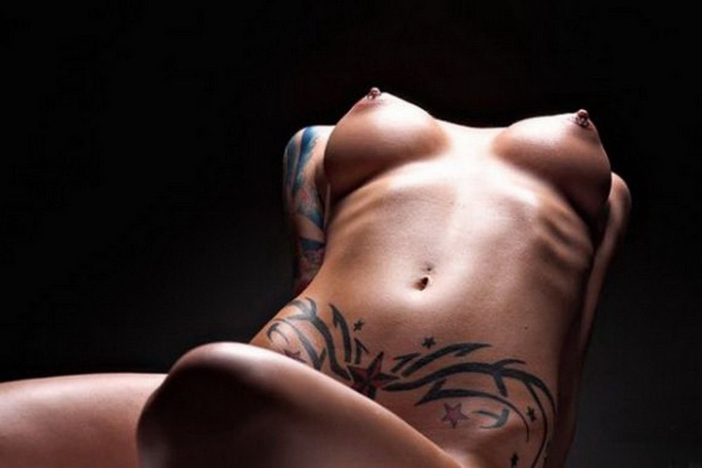 Women's erotic tattoos