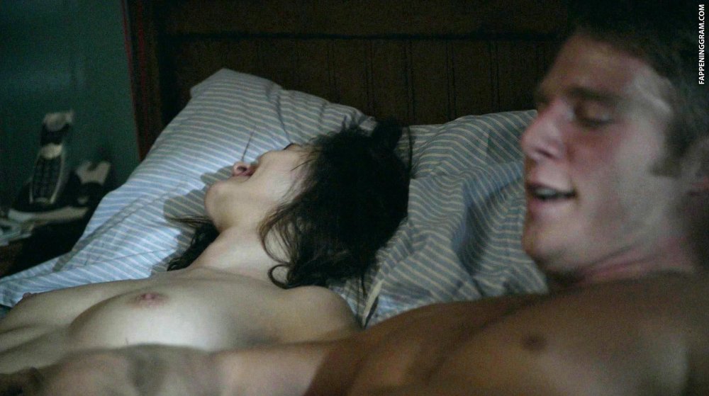 Emmy Rossum Naked in the series