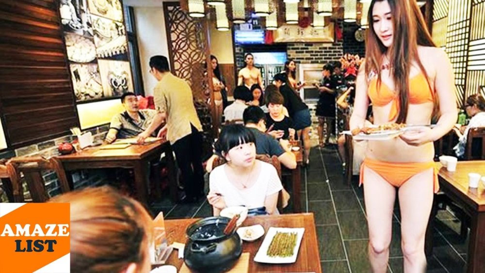 Ulan Ude Restaurant waitress Topless