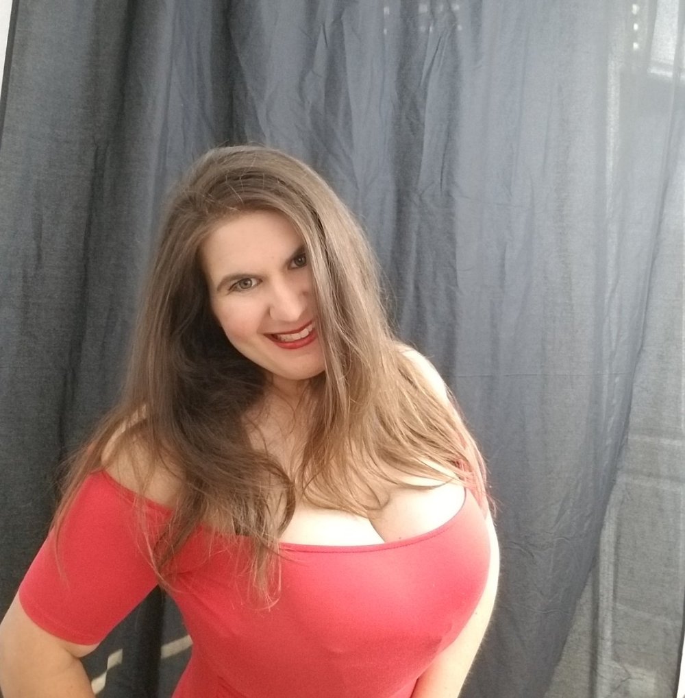CHERYL UBERA photo