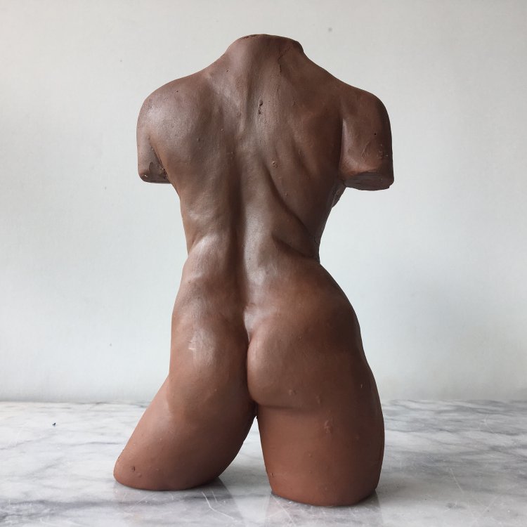 Female Body Lines Nude
