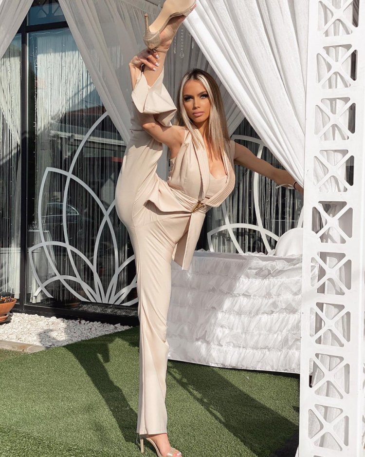 Sarah Demyanovich Serbia