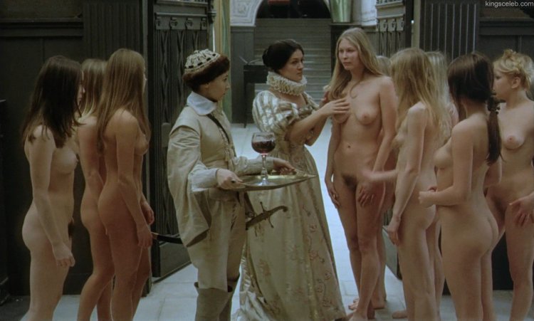 Amoral Story Film 1974